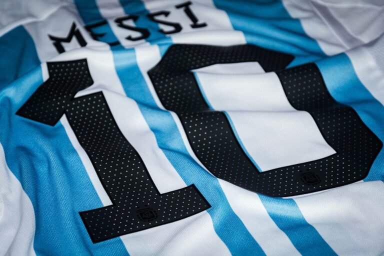 Los Pumas Roared for Messi — Then Turned Their Focus to England’s Rugby Team